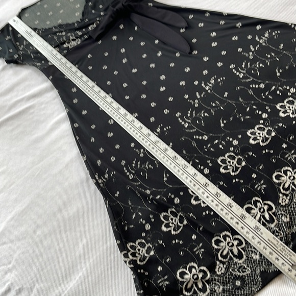 🍀3/50 Faux Wrap Dress (XS) - Picture 12 of 13